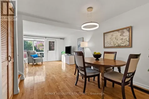 413 Woodfield Drive Ottawa ON K2G 4B7