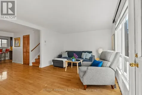 413 Woodfield Drive Ottawa ON K2G 4B7