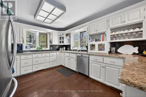 207 Rankin Lk Road Seguin ON P2A 0B2