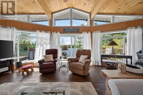 207 Rankin Lk Road Seguin ON P2A 0B2