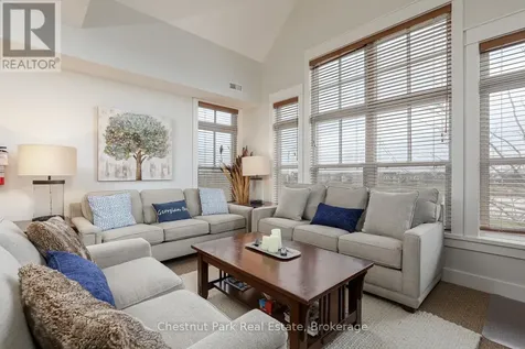 125 Fairway Court Blue Mountains ON L9Y 0P8