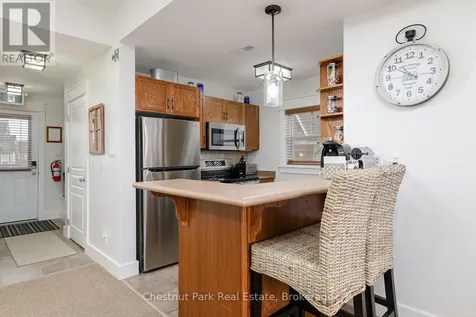 125 Fairway Court Blue Mountains ON L9Y 0P8