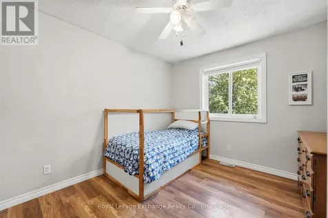 609 Tuscarora Road Huron-kinloss ON N2Z 2X3