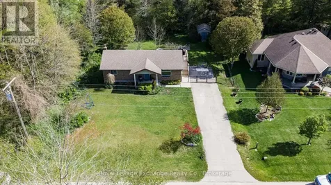 609 Tuscarora Road Huron-kinloss ON N2Z 2X3