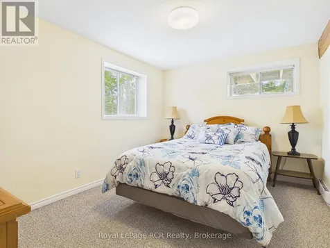 220 Shadywood Crescent Huron-kinloss ON N2Z 2X3