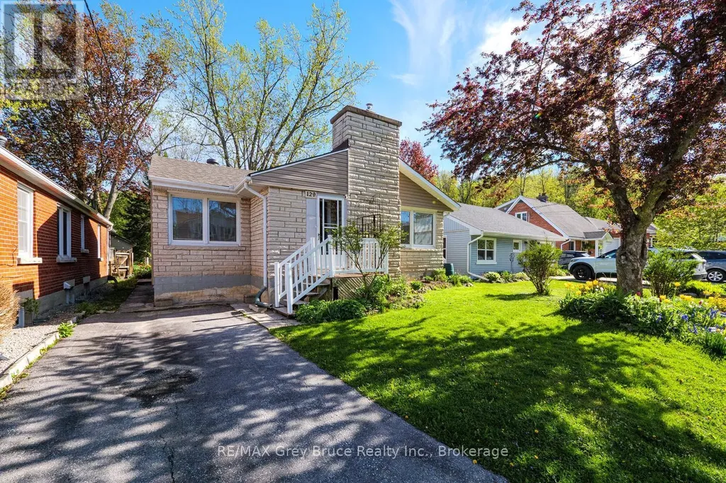 129 3rd A Street West Owen Sound ON N4K 3J6