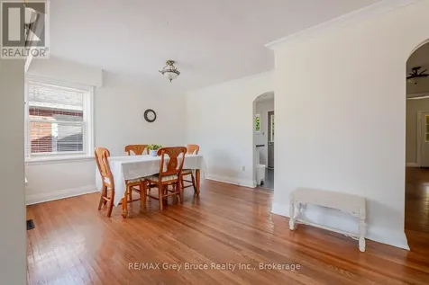 129 3rd A Street West Owen Sound ON N4K 3J6