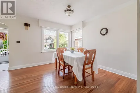 129 3rd A Street West Owen Sound ON N4K 3J6