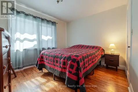 129 3rd A Street West Owen Sound ON N4K 3J6