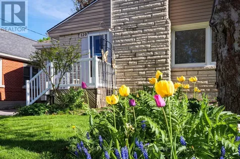 129 3rd A Street West Owen Sound ON N4K 3J6