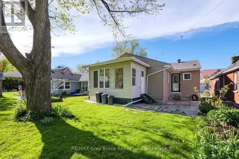 129 3rd A Street West Owen Sound ON N4K 3J6