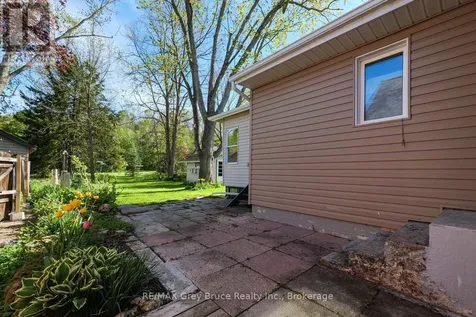 129 3rd A Street West Owen Sound ON N4K 3J6