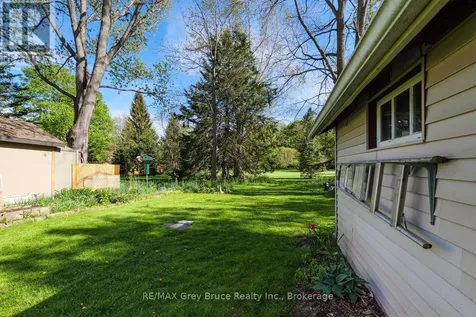129 3rd A Street West Owen Sound ON N4K 3J6