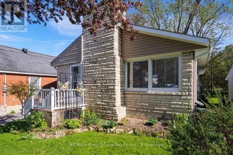 129 3rd A Street West Owen Sound ON N4K 3J6