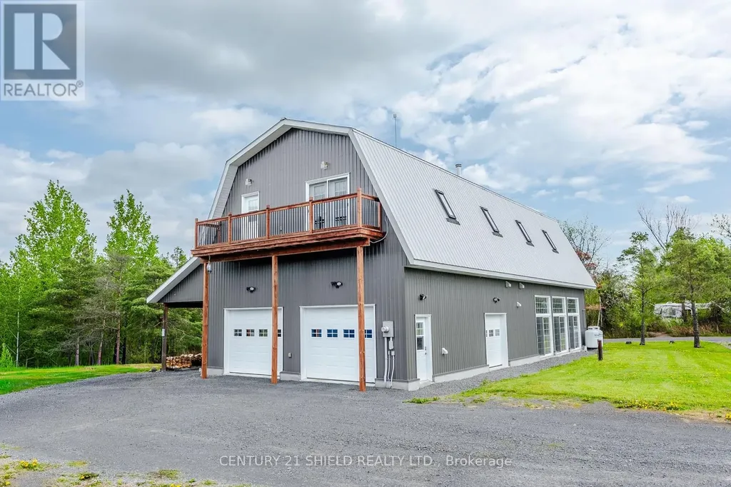 4075 County Rd 15 Road South Stormont ON K0C 1Y0