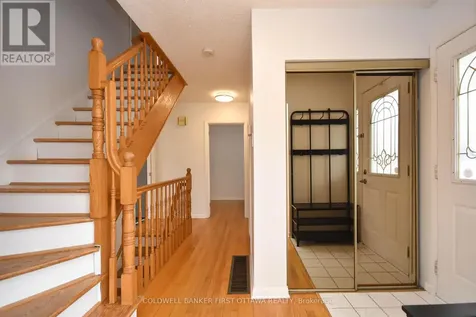 2061 Balharrie Avenue Ottawa ON K1G 1G2
