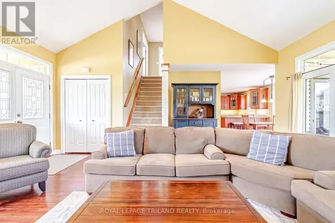 26 Augusta Crescent St. Thomas ON N5R 6J8