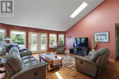 1400 Maple Drive Espanola ON P5E 1T5