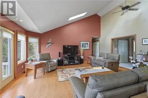 1400 Maple Drive Espanola ON P5E 1T5