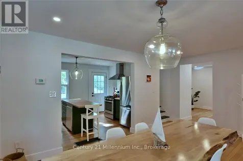 85 Glenwood Drive Wasaga Beach ON L9Z 2K5