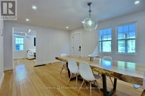 85 Glenwood Drive Wasaga Beach ON L9Z 2K5