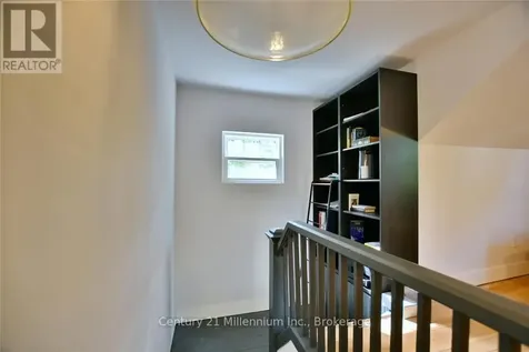 85 Glenwood Drive Wasaga Beach ON L9Z 2K5