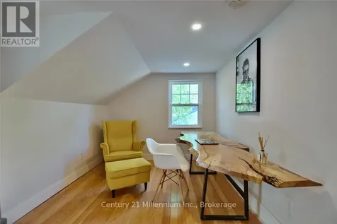 85 Glenwood Drive Wasaga Beach ON L9Z 2K5
