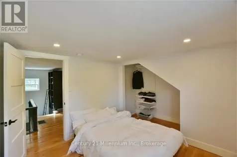 85 Glenwood Drive Wasaga Beach ON L9Z 2K5