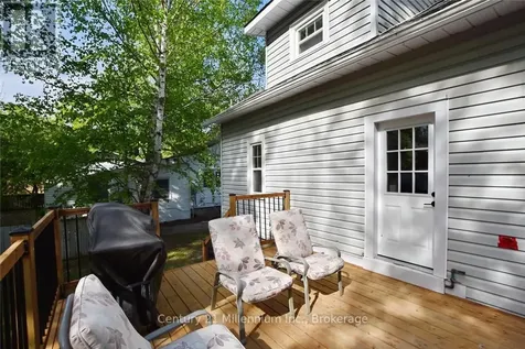 85 Glenwood Drive Wasaga Beach ON L9Z 2K5