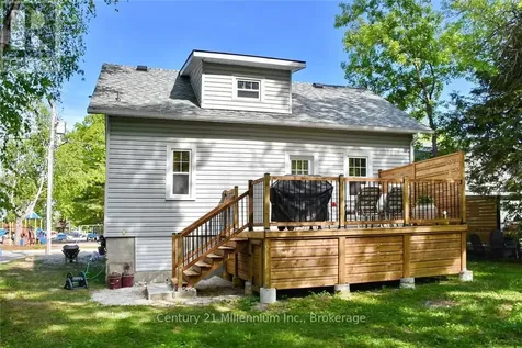 85 Glenwood Drive Wasaga Beach ON L9Z 2K5