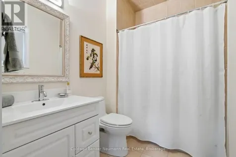 19 Simmonds Drive Guelph (victoria North) ON N1E 0H4