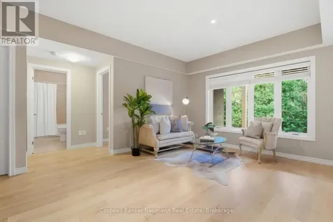19 Simmonds Drive Guelph (victoria North) ON N1E 0H4
