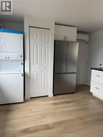 819 Frank Avenue Windsor ON N8S 3P4