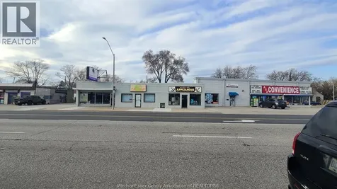4640-4690 Tecumseh Road East Windsor ON N8W 1K7