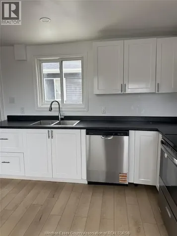 819 Frank Avenue Windsor ON N8S 3P4