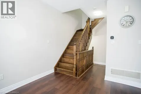 2435 Greenwich Drive Oakville ON L6M 0S4