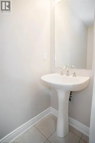 2435 Greenwich Drive Oakville ON L6M 0S4