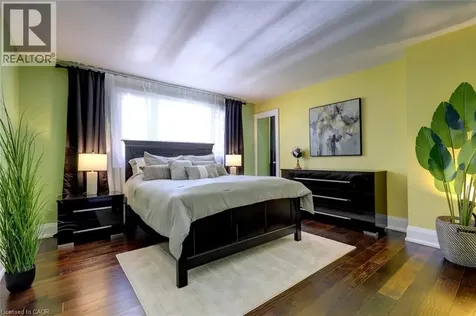 44 Fifty Road Stoney Creek ON L8J 2X6