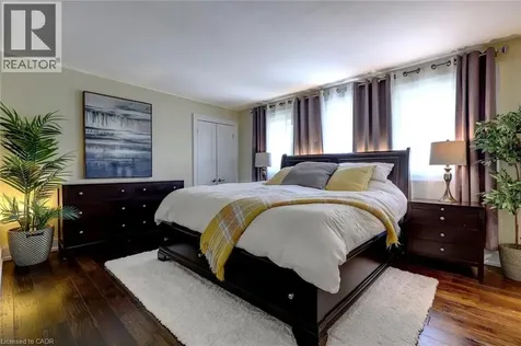 44 Fifty Road Stoney Creek ON L8J 2X6