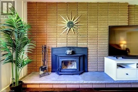 44 Fifty Road Stoney Creek ON L8J 2X6