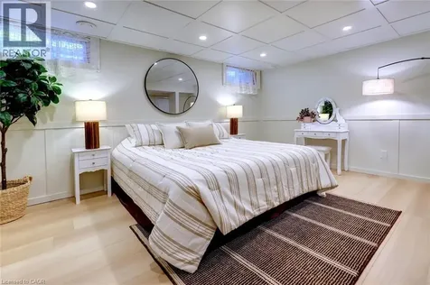 44 Fifty Road Stoney Creek ON L8J 2X6
