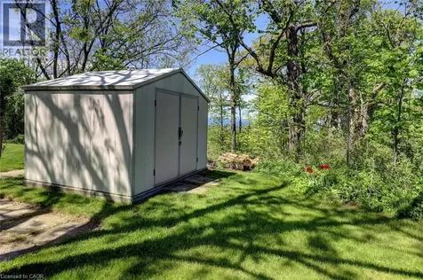 44 Fifty Road Stoney Creek ON L8J 2X6