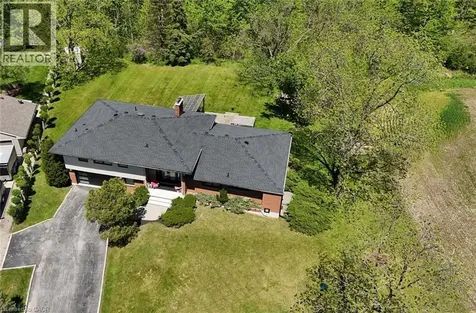 44 Fifty Road Stoney Creek ON L8J 2X6