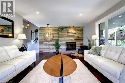44 Fifty Road Stoney Creek ON L8J 2X6