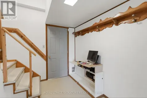5 Pier Street Scugog ON L0B 1E0