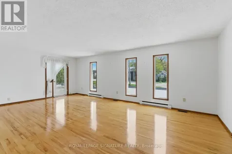 5 Pier Street Scugog ON L0B 1E0