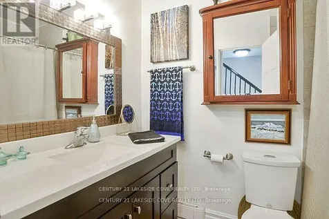81 Laguna Parkway South Ramara ON L0K 1B0