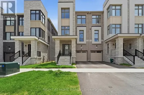 75 Puisaya Drive Richmond Hill ON L4E 1L2