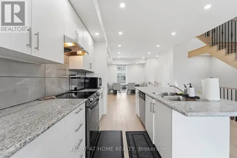 75 Puisaya Drive Richmond Hill ON L4E 1L2