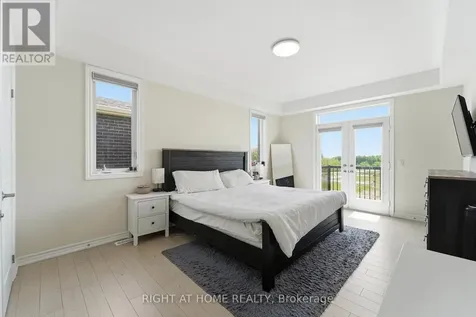 75 Puisaya Drive Richmond Hill ON L4E 1L2